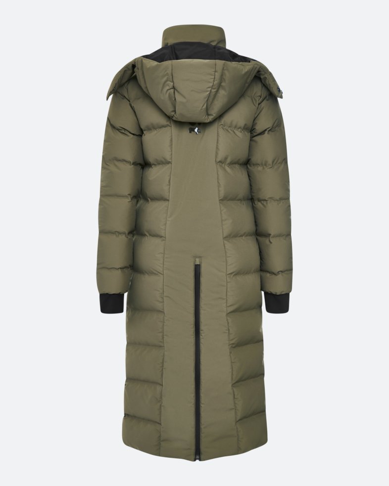 ea.ST Performance Long Puffer Coat